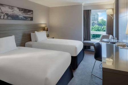DoubleTree by Hilton Bristol City Centre - 44