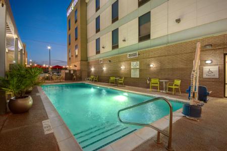 Home2 Suites By Hilton - 14