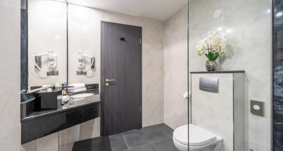 Plaza Schwerin; Sure Collection By Best Western - 142