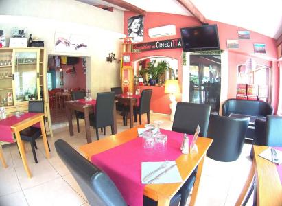 Atoll restaurant - 22