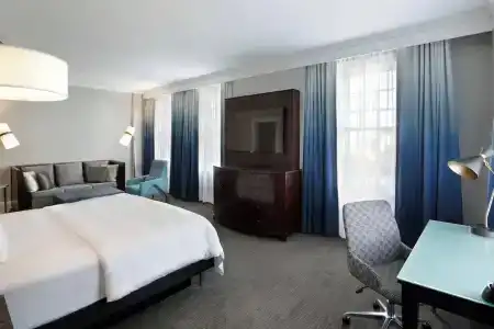 Le Meridien Dallas, The Stoneleigh - 75