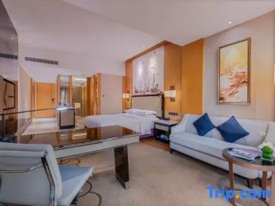 Hilton Wuhan Riverside - 66