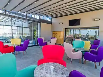 Alesha Suite & Residence - 16