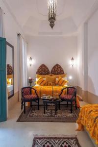 Riad Azahar - 99