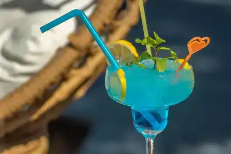 Very Chic Adult Only - 10