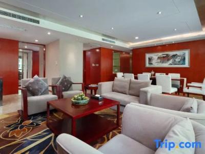 Chongqing Empark Grand - 66