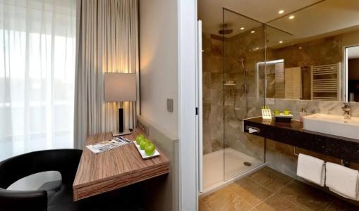 Best Western Plus Delta Park - 74