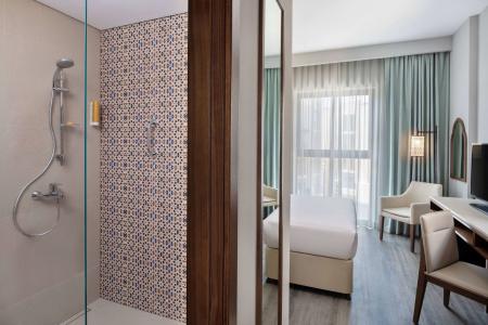 Super 8 by Wyndham Dubai Deira - 5