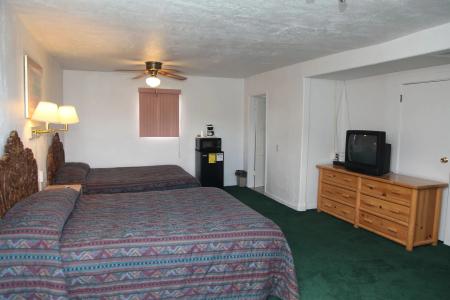 Marianna Inn - 5
