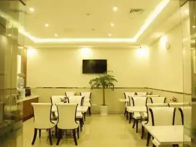 GreenTree Inn (Suzhou Dushu Lake, Shuangyin International Financial City) - 14