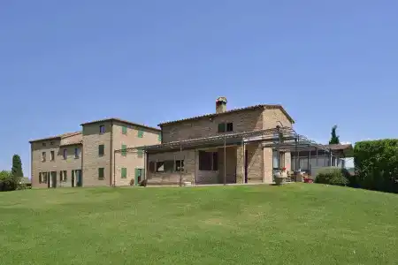 Porsenna Resort - 0