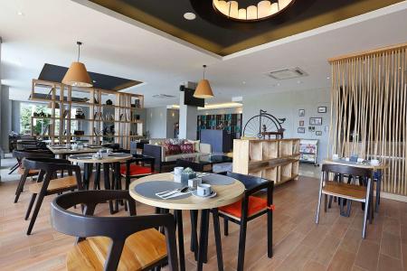 Golden Tulip Essential Denpasar - 26
