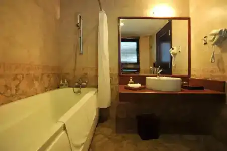 Diamond Bay Resort & Spa - 153