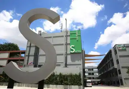 s Ratchada Leisure - Sha Plus - 30