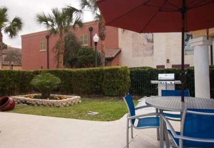 Comfort Suites - 19