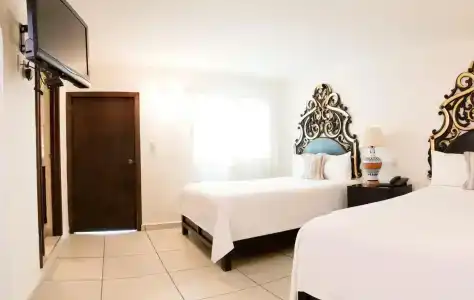 Prince Waikiki - 3