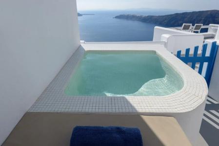 Abyssanto Suites and Spa - 82