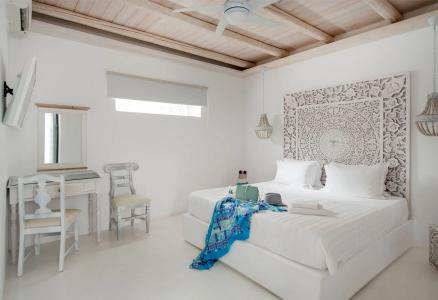 Zefi & Suites - 132