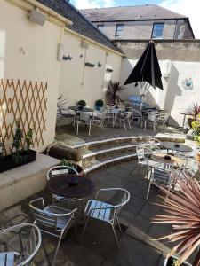The Globe Inn - 13