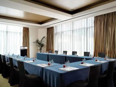 The Langham - 19