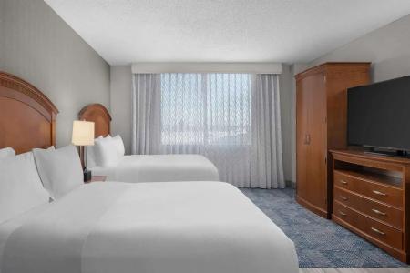 Embassy Suites by Hilton - 25