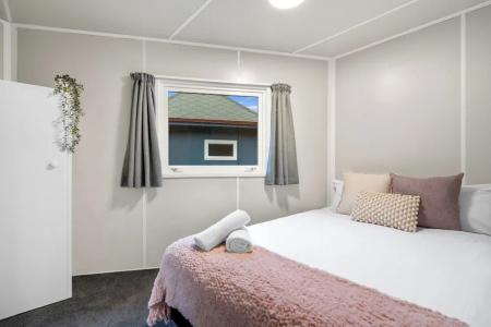 Christchurch Top 10 Holiday Park - 94