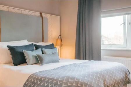 Palm Court - 102