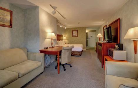 Senator Inn & Spa - 75