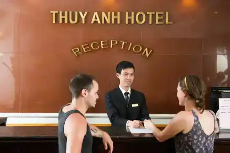 Thuy Anh - 16