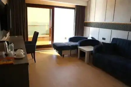 Lazlakar - 144