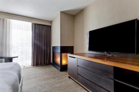 DoubleTree by Hilton - The Yarrow - 25