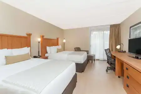 Wyndham Garden Austin - 2