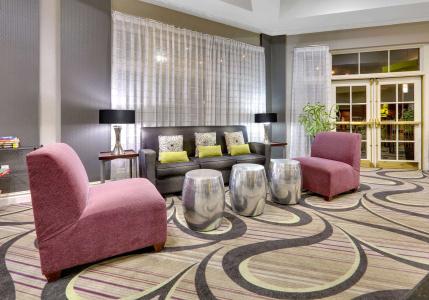La Quinta by Wyndham Dallas North Central - 1
