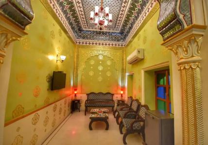 Nirbana Palace - A Heritage and Spa - 13
