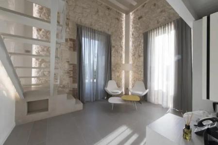 Caportigia Boutique - 164