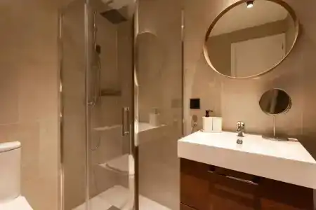 Welldone Sierpes Boutique - 73