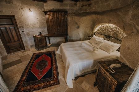Holiday Cave - 18