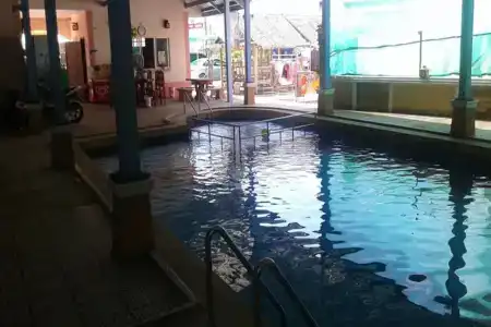 Sara Boutique Pool - 23