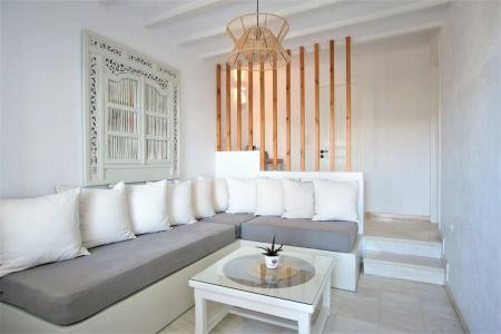 Parian Lithos Residence - 38