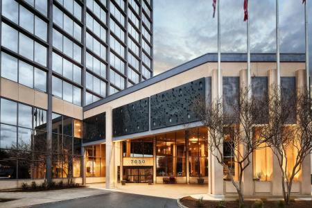 Crowne Plaza Dallas Market Center, An Ihg - 37