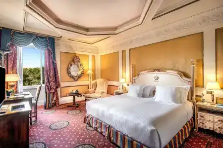 Splendide Royal - Small Luxury Hotels of the World - 3