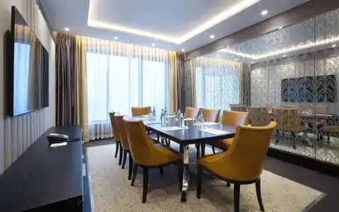 DoubleTree by Hilton Минск - 70