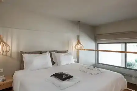 Ikones Suites - 150