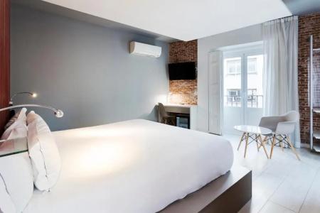 B&B Madrid Centro Fuencarral 52 - 61