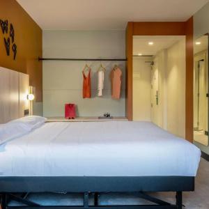 Ibis Styles Zaragoza Ramiro I - 29