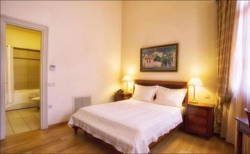 Xenon Inn - 8