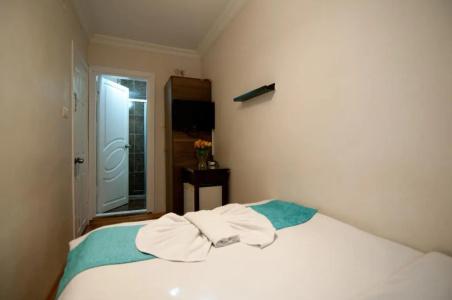 Taksim Trust - 30