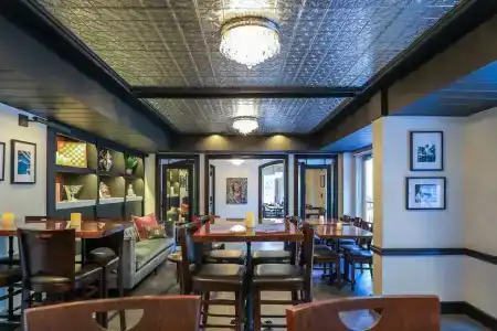 The Mutiny Luxury Suites - 8