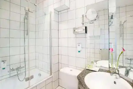 Nh Frankfurt Villa - 23