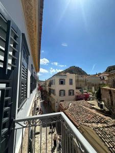 Castellano & Suites - 130